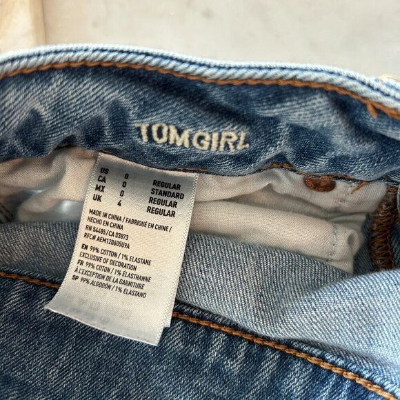 American Eagle Jeans Tomgirl Button Fly Destroyed Raw Hem Grunge - Picture 15 of 15